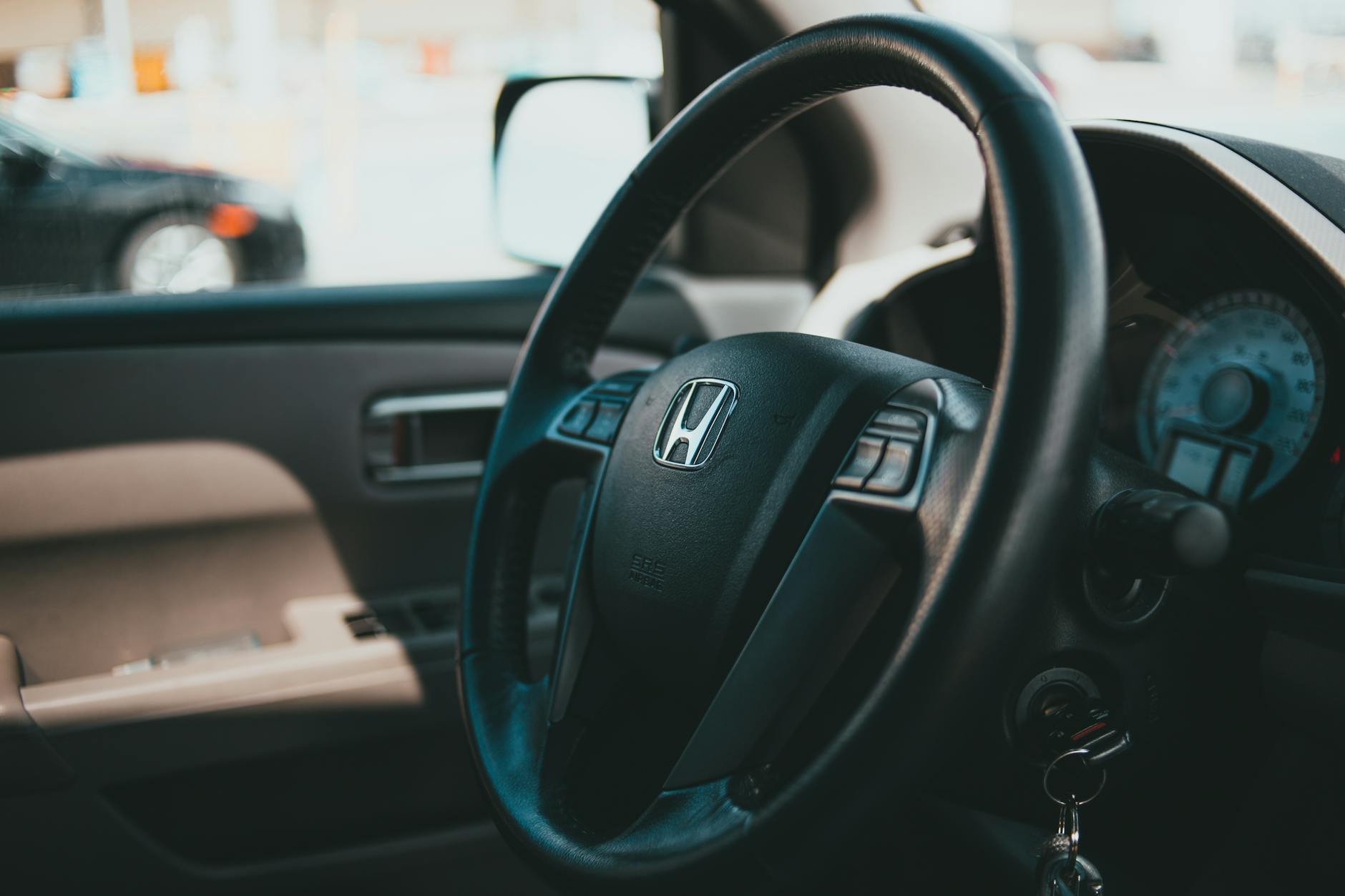 15 Things Every Driver Should Have in Their Car in 2026